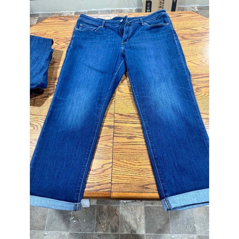 Levis Boyfriend Jeans Womens 33 Medium Wash Blue Mid Rise Denim Pants‎